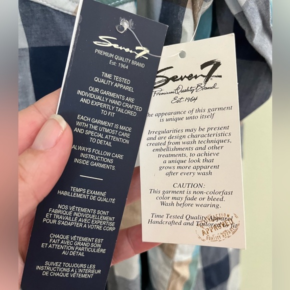 NWT Men’s button down with corduroy elbow patches - Picture 3 of 5